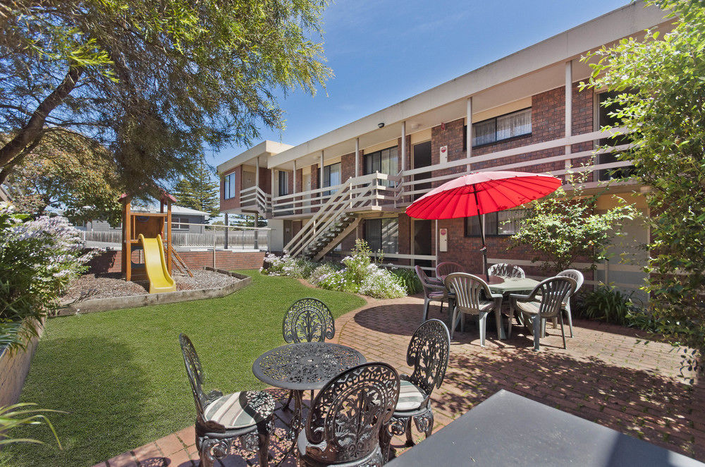 Mahogany Motel Warrnambool Exterior photo